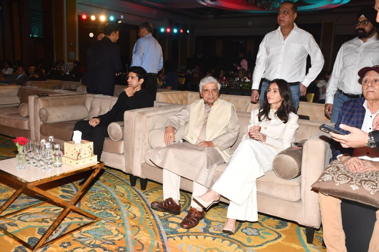 <p>Javed Akhtar was seen with son Farhan and daughter-in-law Shibani as the family attended mega event announcing Excel Entertainment`s collaboration.</p>